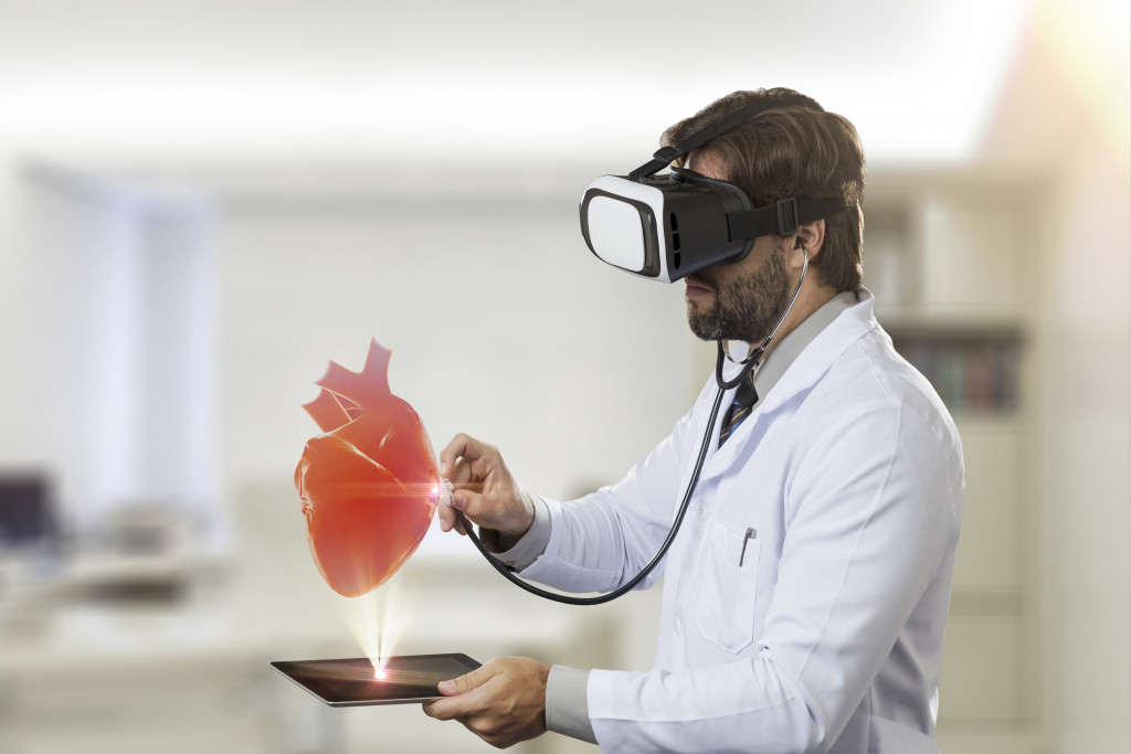 model of heart through VR glasses